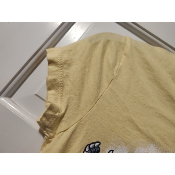 TeeFury Game of Thrones DANCING SIGILS HOUSE ANIMALS Size Small Yellow - Picture 8 of 11